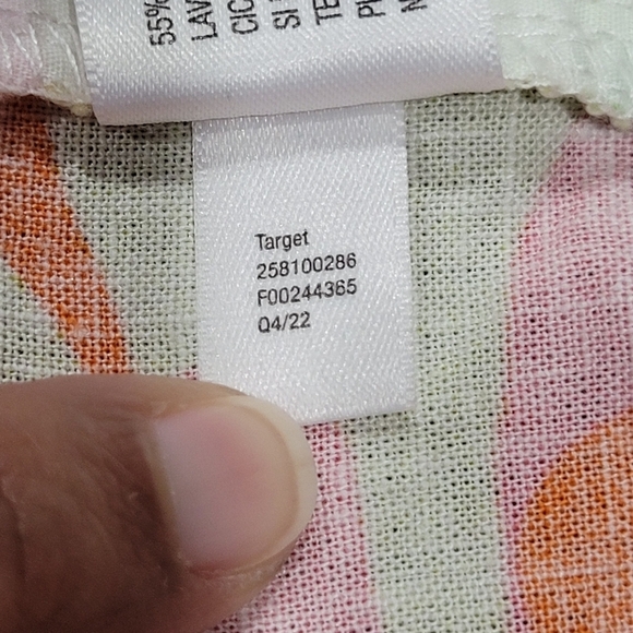 XL Future Collective Alani Noelle Target Linen Blend Colorful Tropical Shorts - Picture 6 of 8